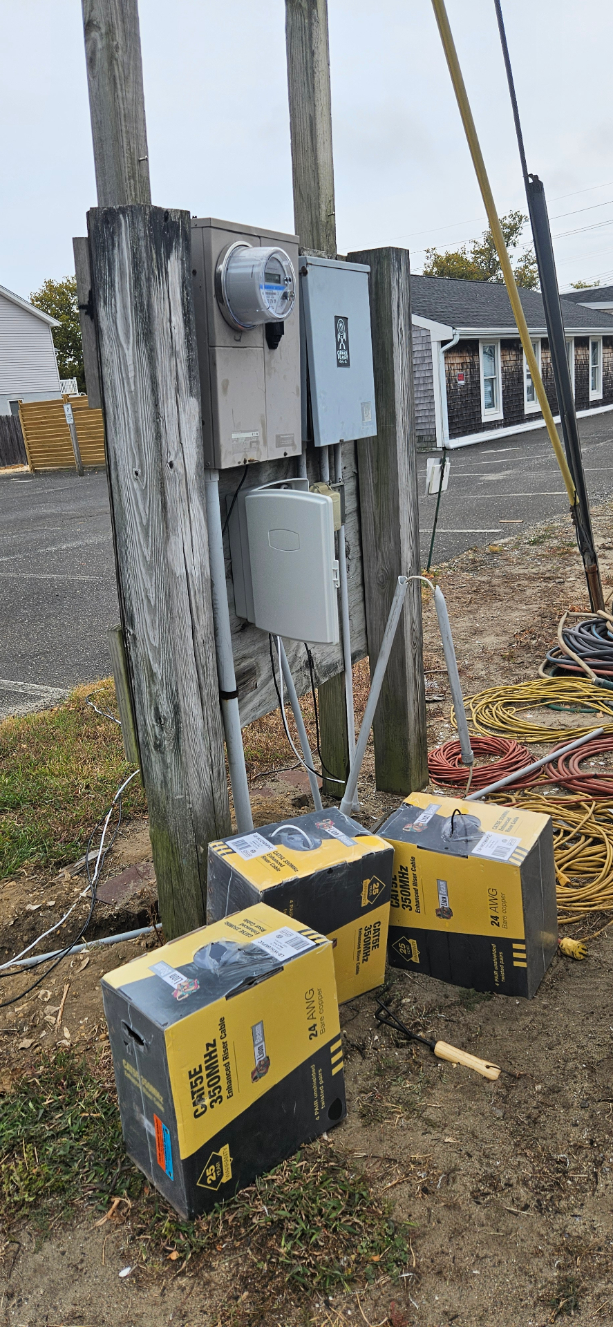 Structured data cabling installation